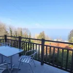 Avec Piscine Bleu Du