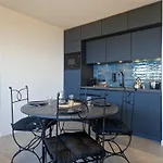 Apartment Avec Piscine Bleu Du Évian-les-Bains