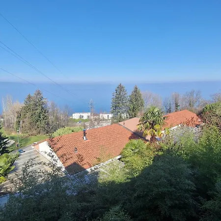 Apartment Avec Piscine Bleu Du Évian-les-Bains