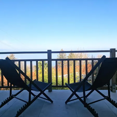 Apartment Avec Piscine Bleu Du